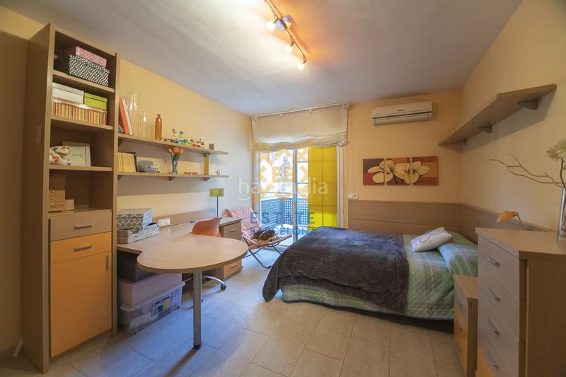 Foto 1ab558c7-dd16-402d-b238-0ac25fcd4ab9. Casa amb xemeneia a pla de maset - cap de Salou Salou