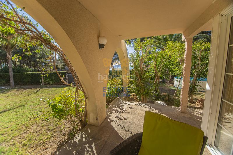 Foto 3aa62213-92b0-4eaa-b5c1-ee868581c2d5. Casa amb xemeneia a pla de maset - cap de Salou Salou