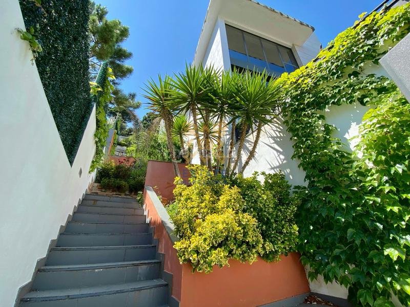 Foto f86a0ef6-73a8-4436-a0c9-dc31b2f2912f. Casa con parcheggio piscina in Serra Brava Lloret de Mar