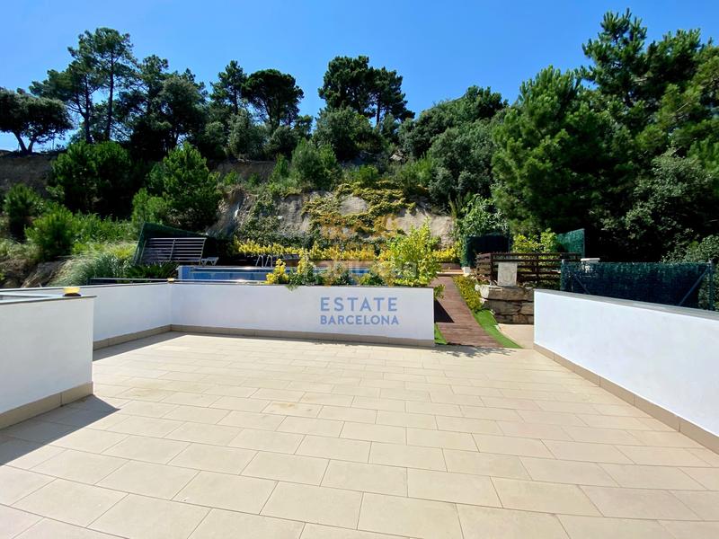 Foto fd9cd32f-65dc-4856-b79a-0f313ff7fa5f. Casa con parcheggio piscina in Serra Brava Lloret de Mar