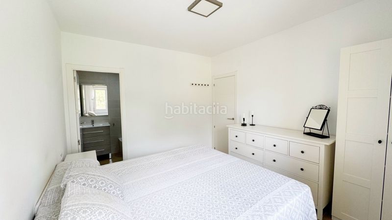 Foto d0b23519-c14f-4a73-b84b-e9b8887b6d5e. Casa amb calefacció aparcament piscina a Mas Romeu Lloret de Mar