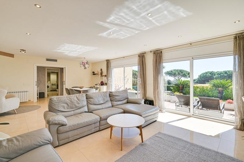 Foto 6763f949-35a0-4daa-a445-85158c7e00df. Maison avec chauffage parking piscine dans Canyelles Lloret de Mar