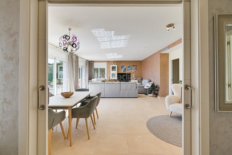 Foto 8bf80faf-c5f6-49c3-adde-f1b620e86344. Maison avec chauffage parking piscine dans Canyelles Lloret de Mar