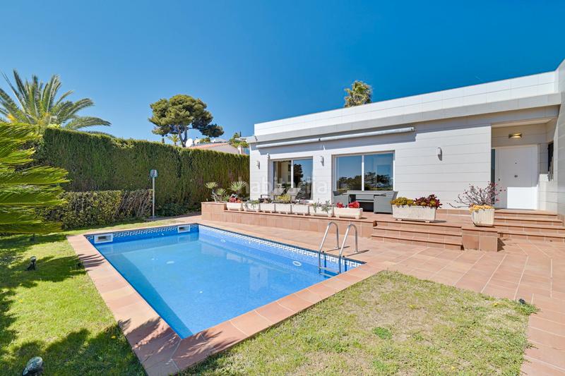 Foto ad378aeb-66cf-48ff-a11a-63a0e1a1f411. Maison avec chauffage parking piscine dans Canyelles Lloret de Mar