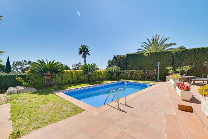 Foto f7cb4b7c-2788-413c-9e8e-199e0a6989bd. Maison avec chauffage parking piscine dans Canyelles Lloret de Mar