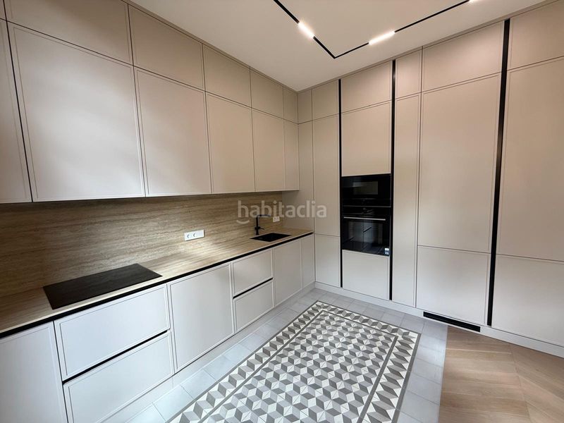 Foto d627ad7c-a4ed-4872-a105-90ae3a068988. Pis a Dreta de l´Eixample Barcelona