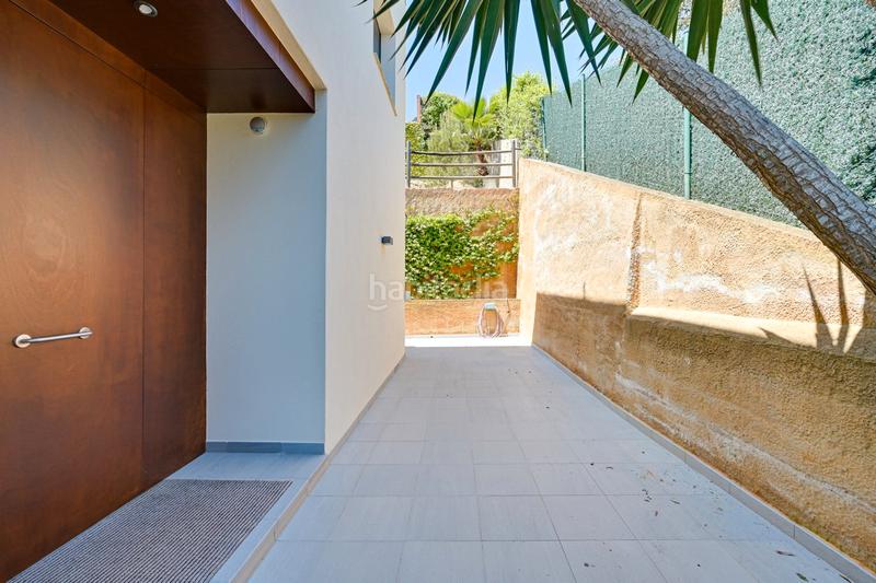 Foto f9379edf-825c-4fc8-82b8-b6b302505f1b. Casa con riscaldamento parcheggio piscina in Canyelles Lloret de Mar