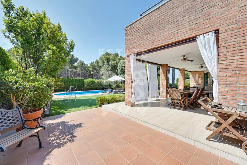 Foto 3dd070e1-c231-4110-abcb-762af5e5a04e. Maison avec chauffage parking piscine dans Teià