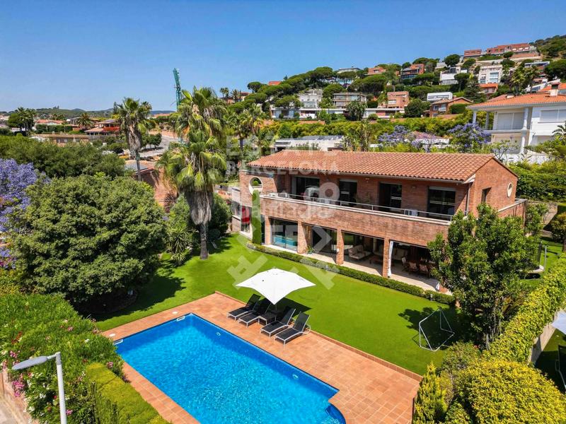 Foto 5d79ce96-10a2-492a-b884-ed4adf56db48. Maison avec chauffage parking piscine dans Teià