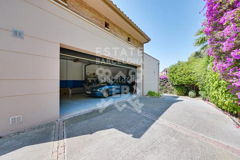 Foto 68c507e2-4f5d-4730-9dda-f61287eeaf2c. Maison avec chauffage parking piscine dans Teià