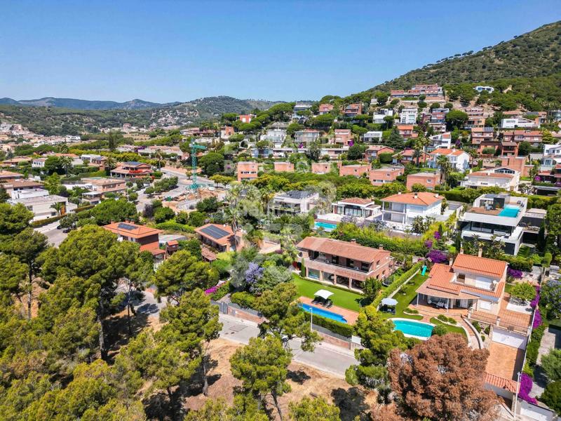 Foto 9218ede9-3f87-4884-911a-8f9f6fe670ca. Maison avec chauffage parking piscine dans Teià