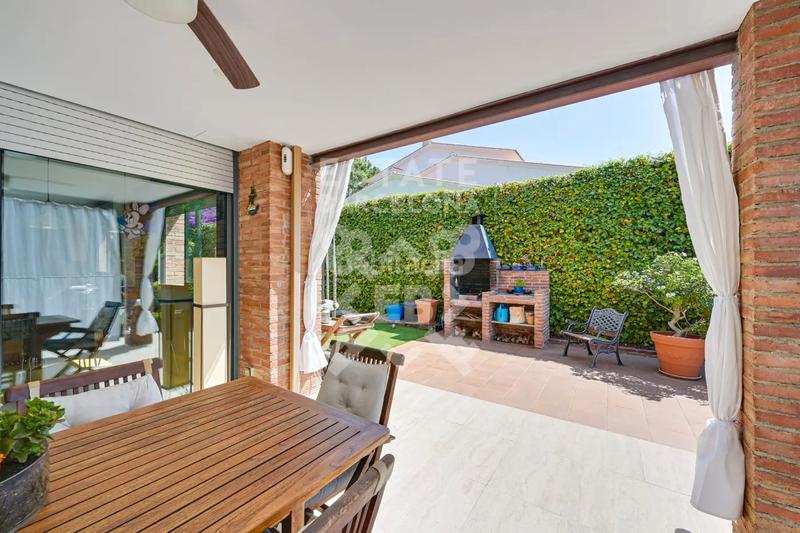 Foto d6649277-a0fc-4144-acff-98fe84a5c0a4. Maison avec chauffage parking piscine dans Teià