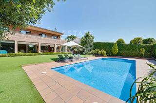 Haus in Teià. Casa en teia