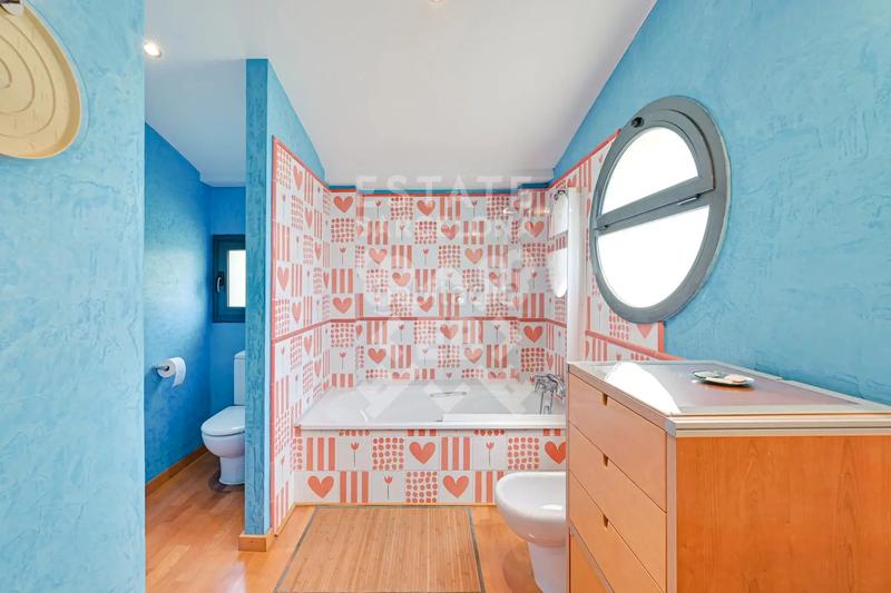 Foto ee8681d9-cbf4-4ff5-a601-5d8bc47aeb5b. Maison avec chauffage parking piscine dans Teià