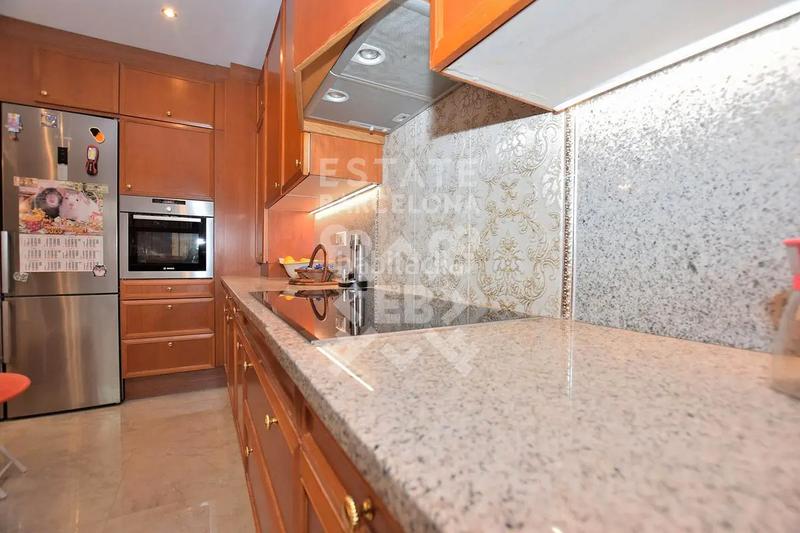 Foto 4e463226-b6d0-4d0f-b4c7-712c1b8b3a37. Haus mit heizung parking pool in Covamar Salou