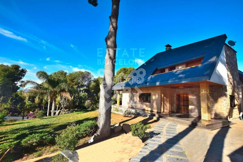 Foto 6c8c4656-70b5-4896-8dcd-4d627c6784b3. Haus mit heizung parking pool in Covamar Salou