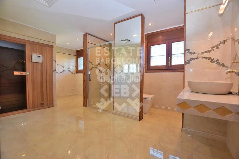 Foto 78d78a36-7352-408d-bd0d-398729b409cc. Haus mit heizung parking pool in Covamar Salou