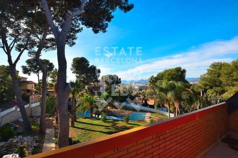 Foto 99a45641-b00a-47a0-b940-9460bfa8b1be. Haus mit heizung parking pool in Covamar Salou