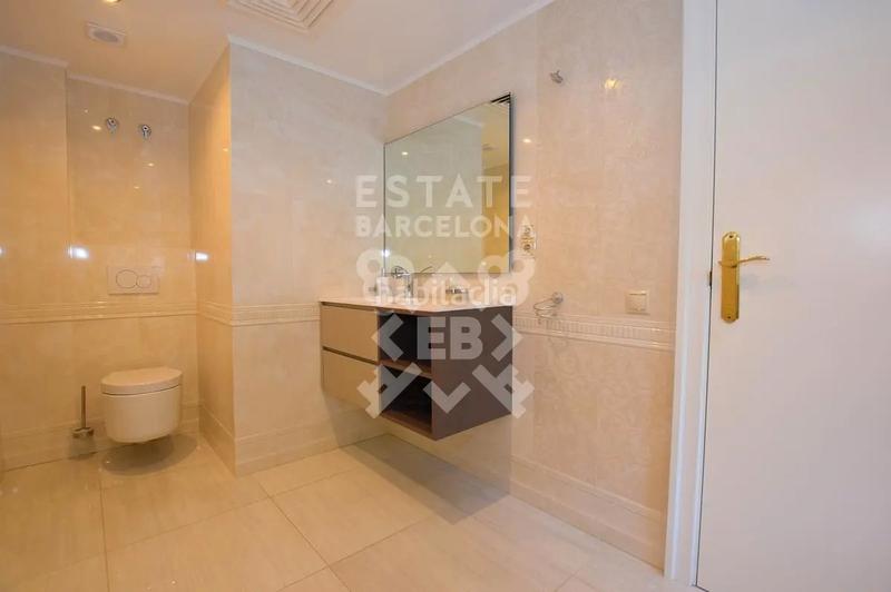 Foto bf008e12-6be6-402d-8317-3f2d67799355. Haus mit heizung parking pool in Covamar Salou