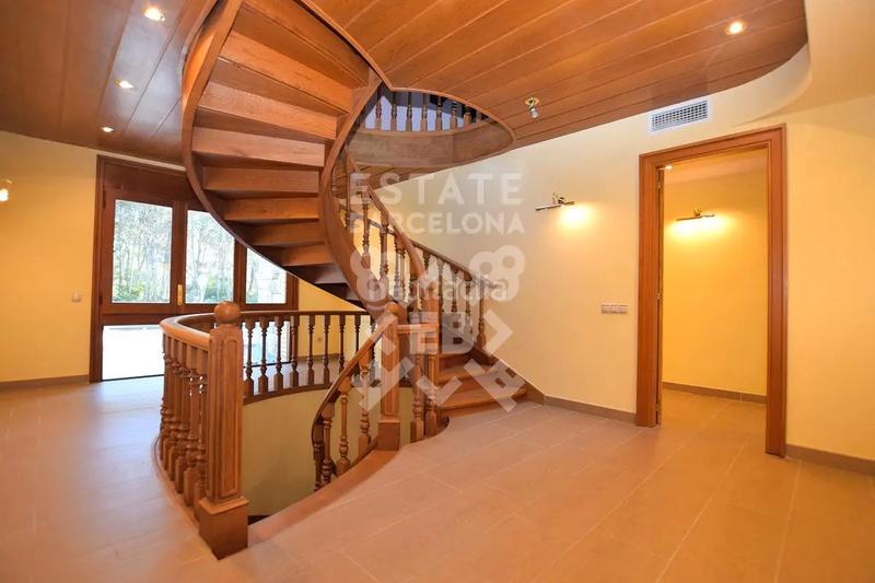 Foto db1d1ff2-4144-4a45-bb5e-458cda199ac8. Haus mit heizung parking pool in Covamar Salou