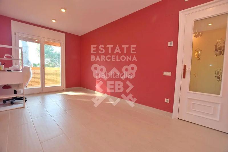 Foto f60fe015-5657-444e-a836-4ecfbe61a31b. Haus mit heizung parking pool in Covamar Salou