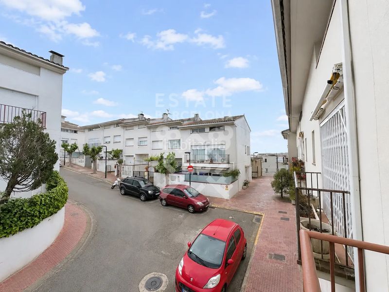 Foto ba5701e8-4888-490a-ba55-997351f383e7. Casa adossada amb calefacció aparcament a Mas Baell-Can Carbó Lloret de Mar