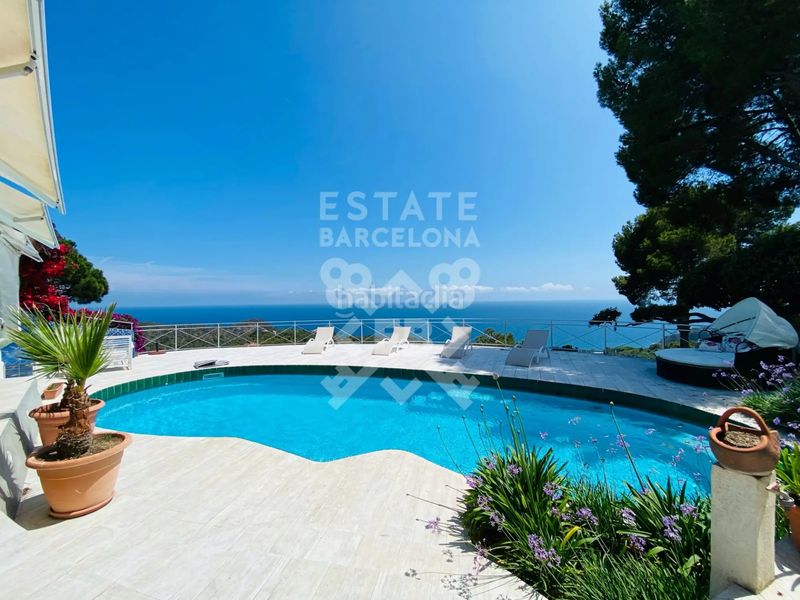 Foto 840d601e-f59d-4e35-9d3b-b3a04744e9e5. Casa amb calefacció aparcament piscina a Santa Maria de Llorell Tossa de Mar