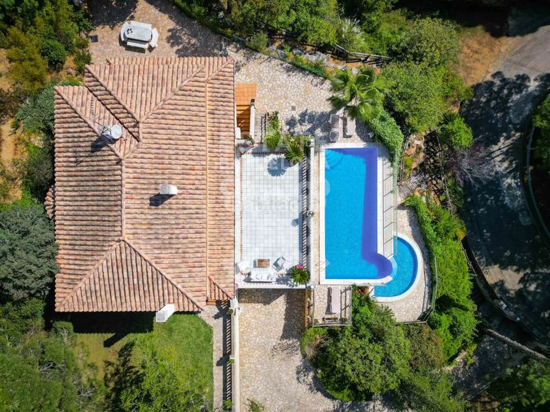 Foto 24c3cfc5-ff33-4e34-a406-13f002a8724f. Casa amb calefacció aparcament piscina a Santa Maria de Llorell Tossa de Mar