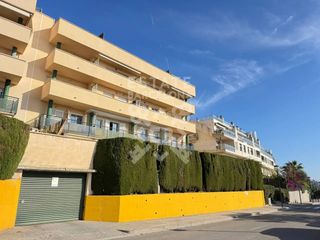 Duplex  Carrer pintor marià carbonellopis. Duplex en sitges