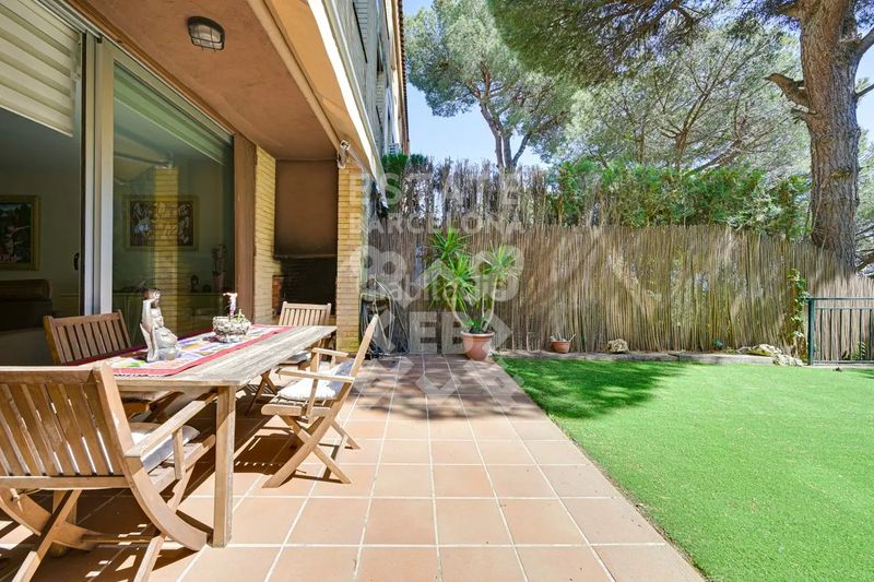 Foto 687187cb-7387-48e9-a114-270179cd8c39. Casa adossada amb calefacció aparcament piscina a Mataró