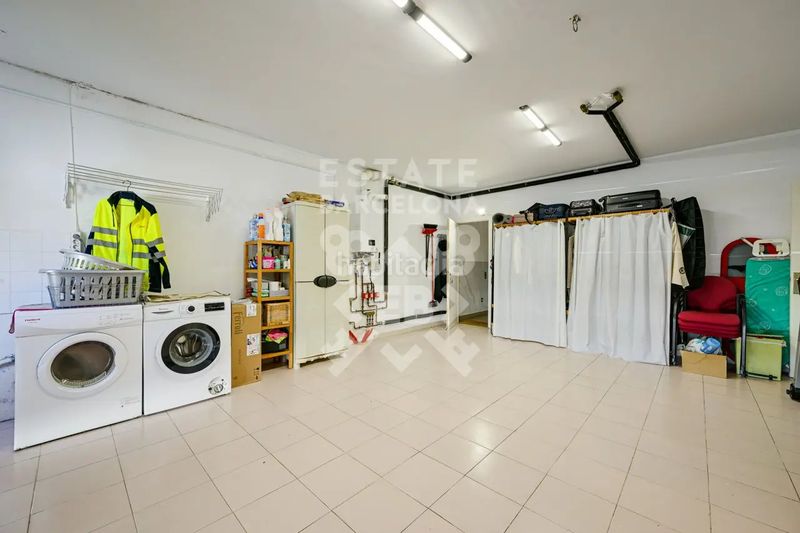 Foto cbc66fa0-0a47-4211-982c-beda60d6d49c. Casa adossada amb calefacció aparcament piscina a Mataró