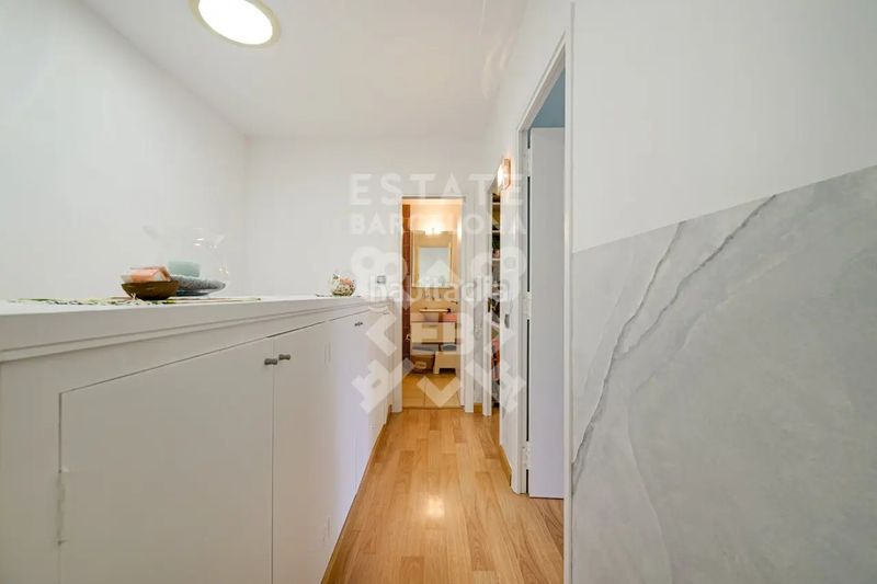 Foto d02506c5-69f3-4f00-a33f-c42ab3e8d2aa. Casa adossada amb calefacció aparcament piscina a Mataró