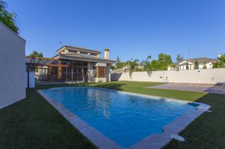 Chalet en Parque Avenida. Chalet en venta en avda. lvaro domecq, 4 dormitorios.