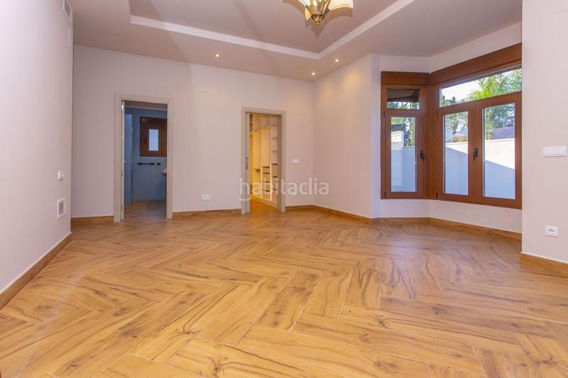 Foto 7c74e6d1-f7ca-4d56-a7b3-741270acf56e. Chalet  en venta en avda. álvaro domecq, 4 dormitorios. en Jerez de la Frontera