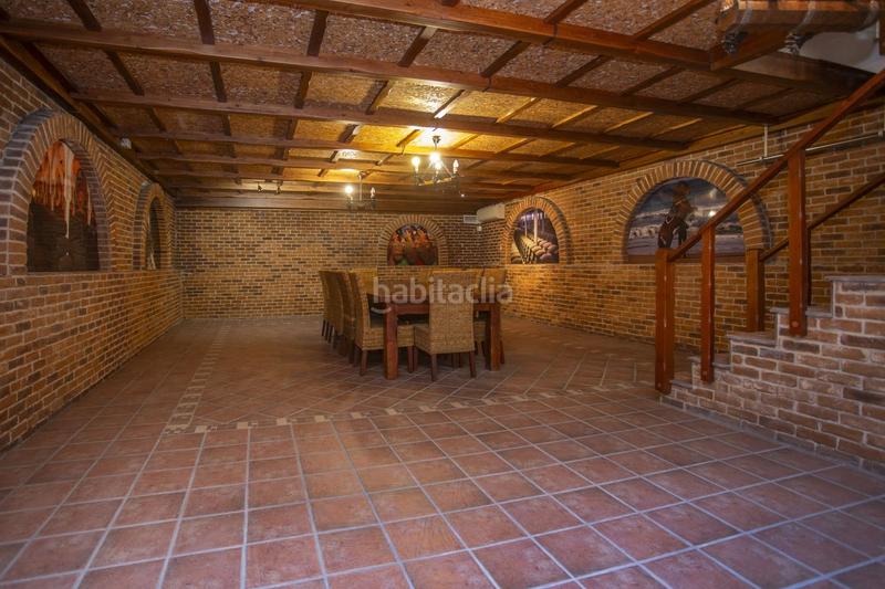 Foto bb3fa747-c84c-4bea-9535-f025ca2ced28. Chalet  en venta en avda. álvaro domecq, 4 dormitorios. en Jerez de la Frontera