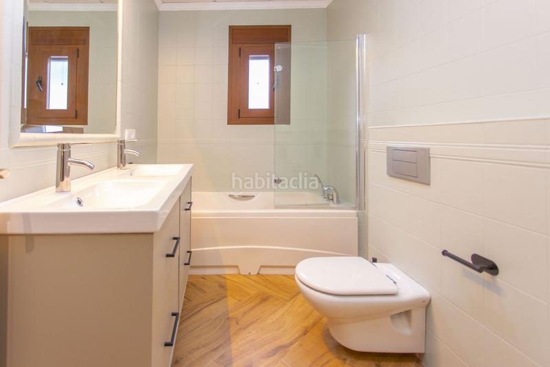 Foto d146d742-cf2a-474c-ba33-0b5eef251bd7. Chalet  en venta en avda. álvaro domecq, 4 dormitorios. en Jerez de la Frontera