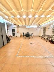 Casa a El Rocío - La Milagrosa. Unifamiliar en venta en este  el rocio, 4 dormitorios.