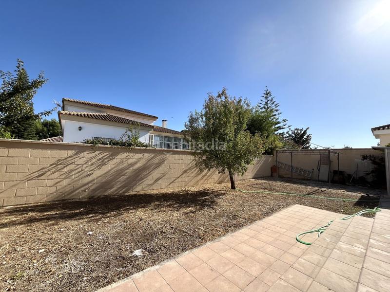 Foto a08a5ccc-c8c4-4a80-a69d-43097b94566a. Xalet amb aparcament a Parque Atlántico - Ronda este Jerez de la Frontera