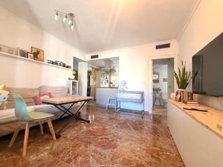 Pis a Vallesequillo. Piso en venta en centro, 3 dormitorios.