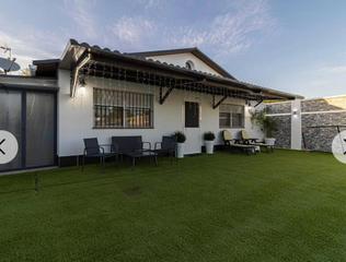 Xalet en Parque Atlntico - Ronda este. Chalet en venta en pedanas, 2 dormitorios.
