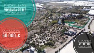 Masia a Calle los morenos 13. Finca de 4.187 m2 almacén vivienda de 75 m2 “okupada”