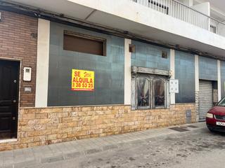 Location Local commercial à Calle salamanca 248. Se alquila local comercial en campohermoso - níjar almería