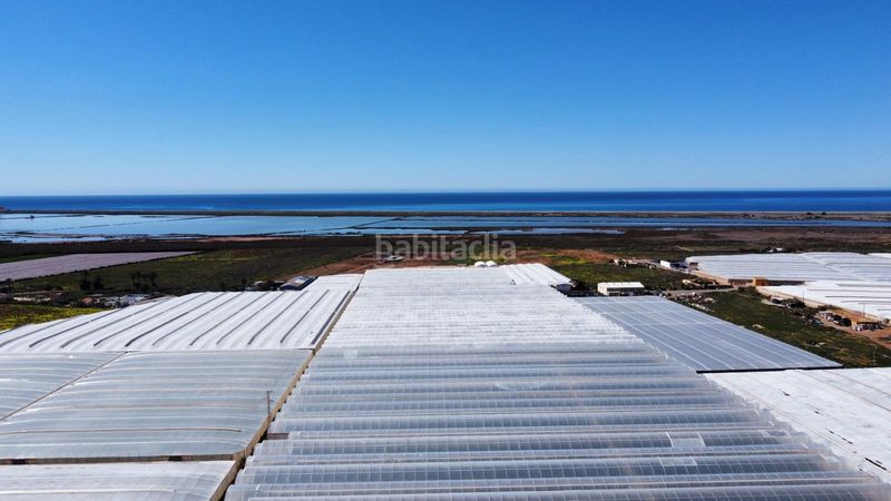 Foto 1fdddb49-f53c-4df7-a408-3f3f46862d82. Finca rústica en calle atarazanas de Cabo de Gata 27 invernadero almería en Cabo de Gata