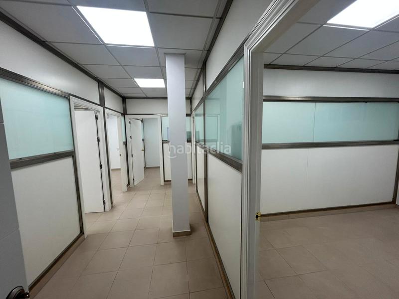Foto 12e7bdb1-a976-4839-bc3d-82edda752605. Location bureau dans calle vía apia 18 dans Centro Montequinto
