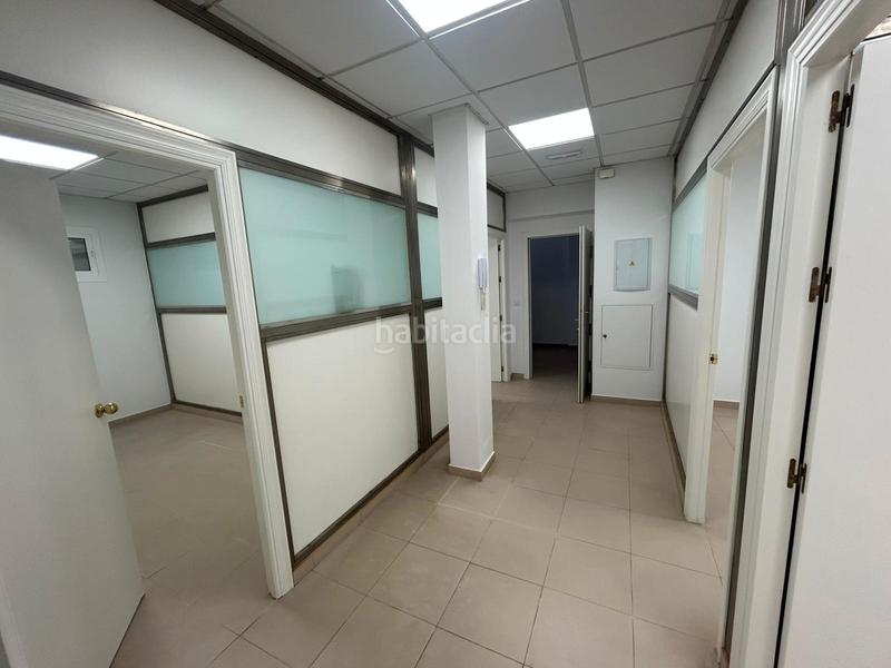 Foto 151d8634-f5e3-4184-bfb0-ba06122e8e13. Location bureau dans calle vía apia 18 dans Centro Montequinto