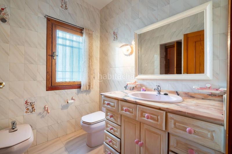Foto 54842b3e-ff99-4092-8d36-7fcba3105bc8. Chalet se vende chalet independiente Retamar en Retamar Almería