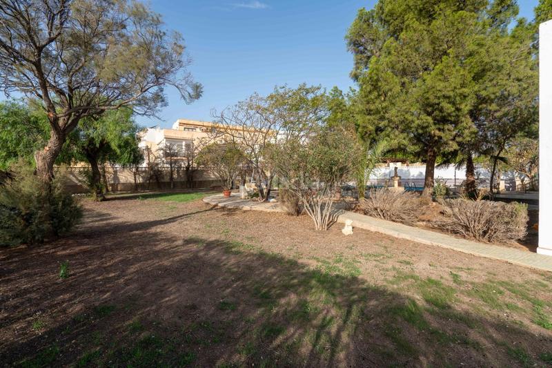 Foto 6991bbf4-5717-4793-b20a-a7c3ec1d09c1. Chalet se vende chalet independiente Retamar en Retamar Almería
