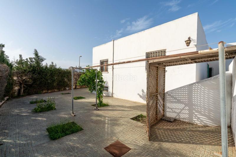 Foto 6d2bd6e6-46e5-4aca-a3f2-59255b89c0aa. Chalet se vende chalet independiente Retamar en Retamar Almería