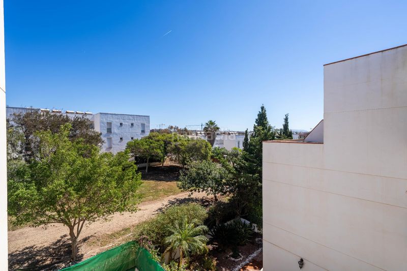 Foto f4f9d040-a090-4cd9-a2e6-39bb2e1ed801. Piso se vende piso en El Toyo en El Toyo Almería