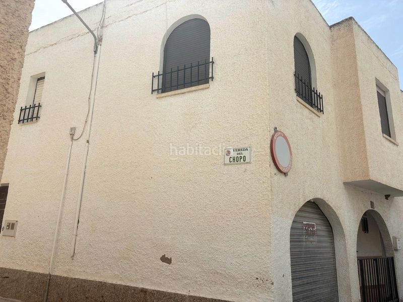 Foto cd0e0415-5d88-4724-9449-44ce63d28118. Dúplex amb aparcament a Retamar Almería